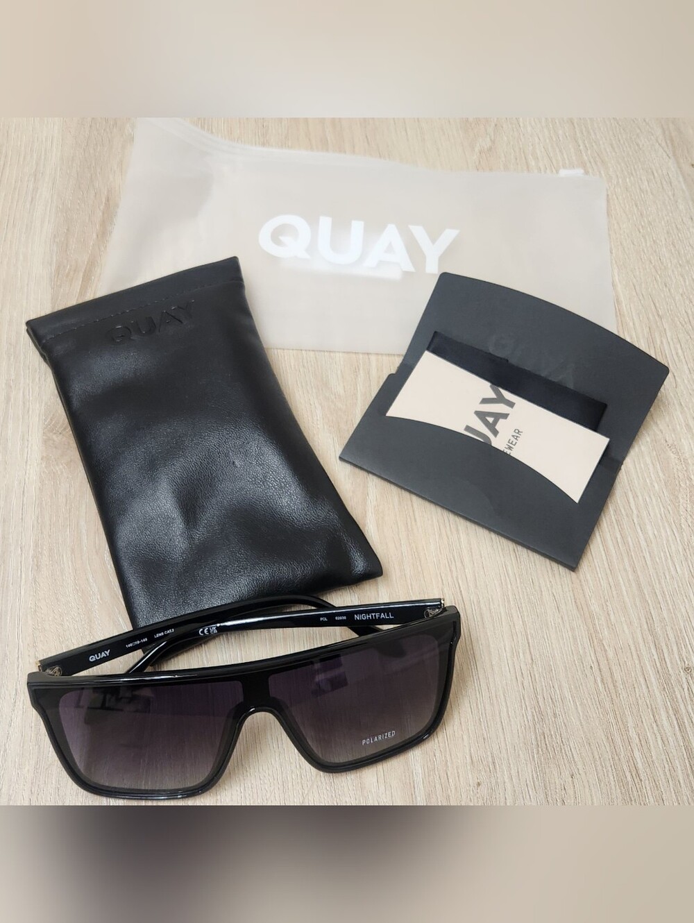 **BRAND NEW** QUAY NIGHTFALL OVERSIZED XL Extra Large Black Polarized Sunglasses